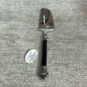 Genuine Black Horn & Silver Plate Crown Cake Server Easter Christmas